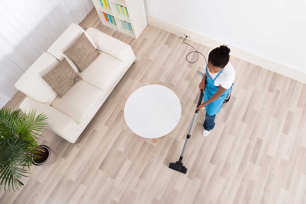 Benefits of hardwood floor cleaning services